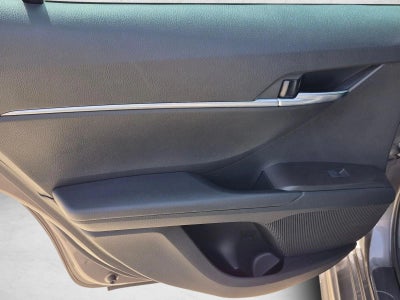 2024 Toyota Camry SE Auto (SE)