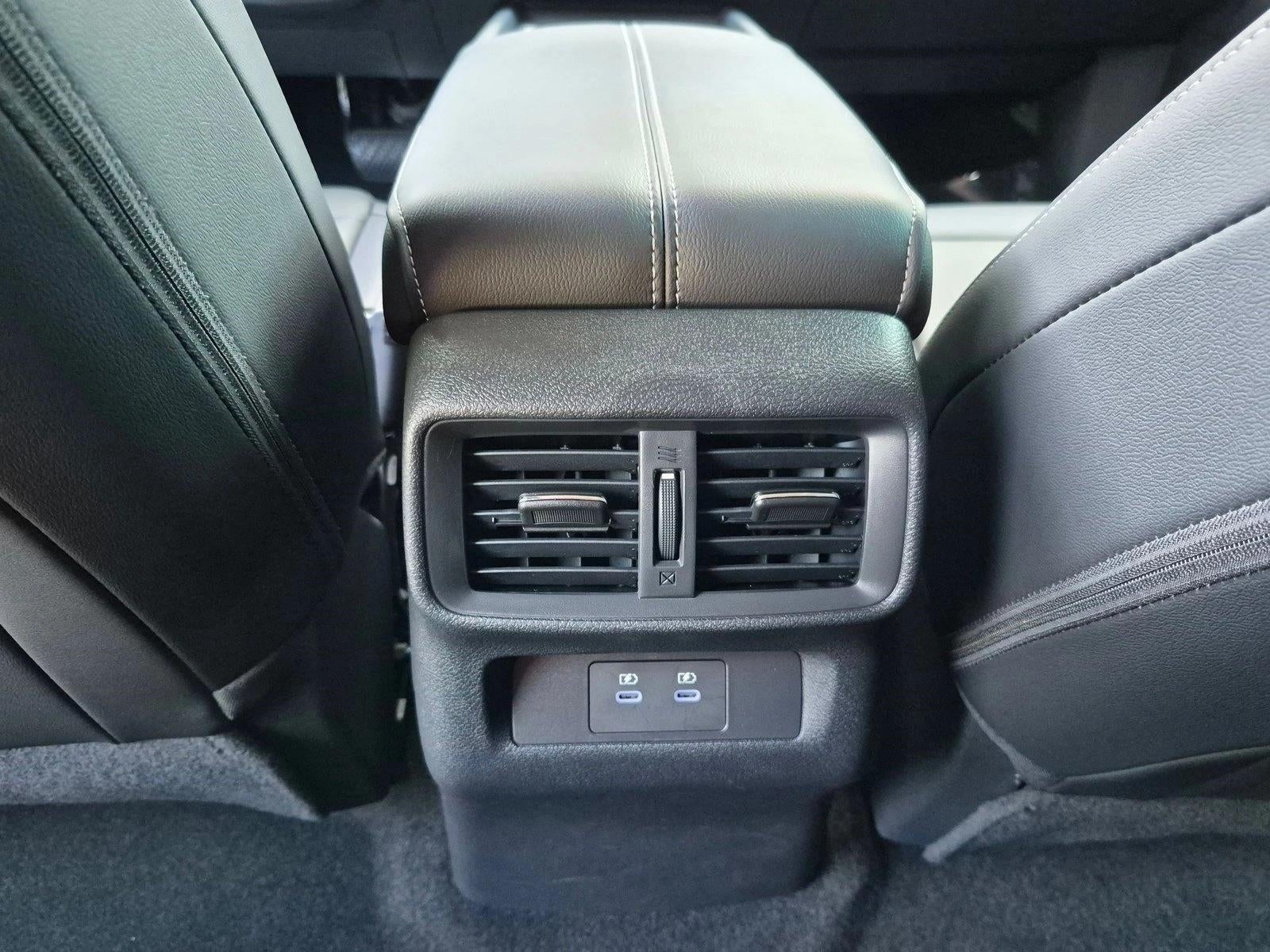 2025 Nissan Murano AWD SL