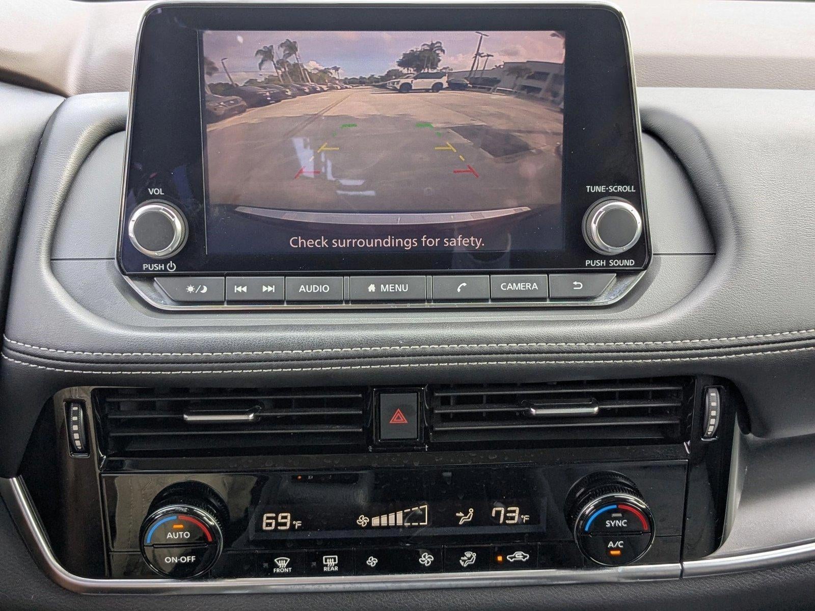 2022 Nissan Rogue FWD SV