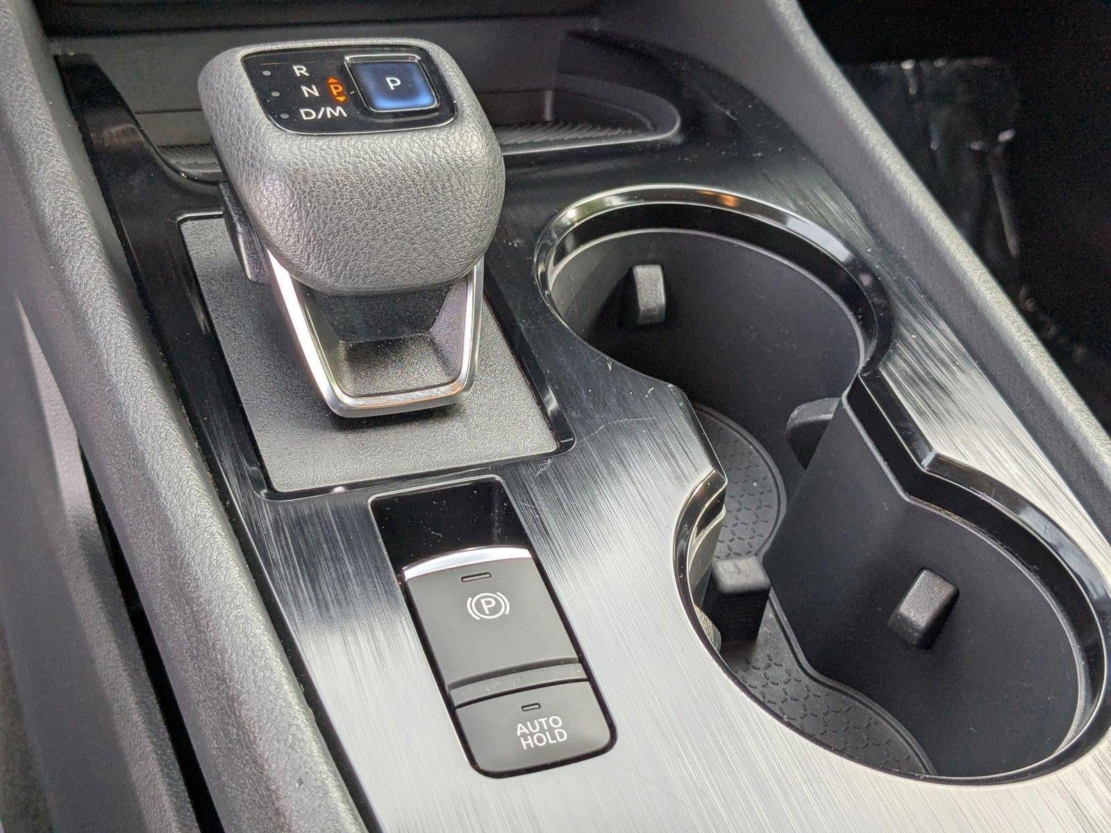 2022 Nissan Rogue FWD SV