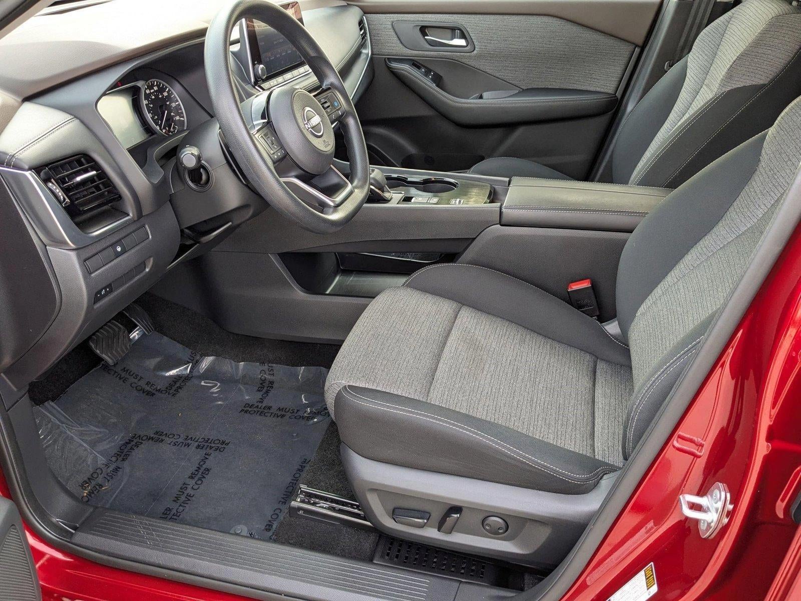 2022 Nissan Rogue FWD SV