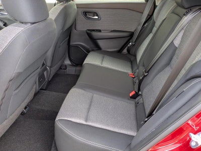 2022 Nissan Rogue FWD SV