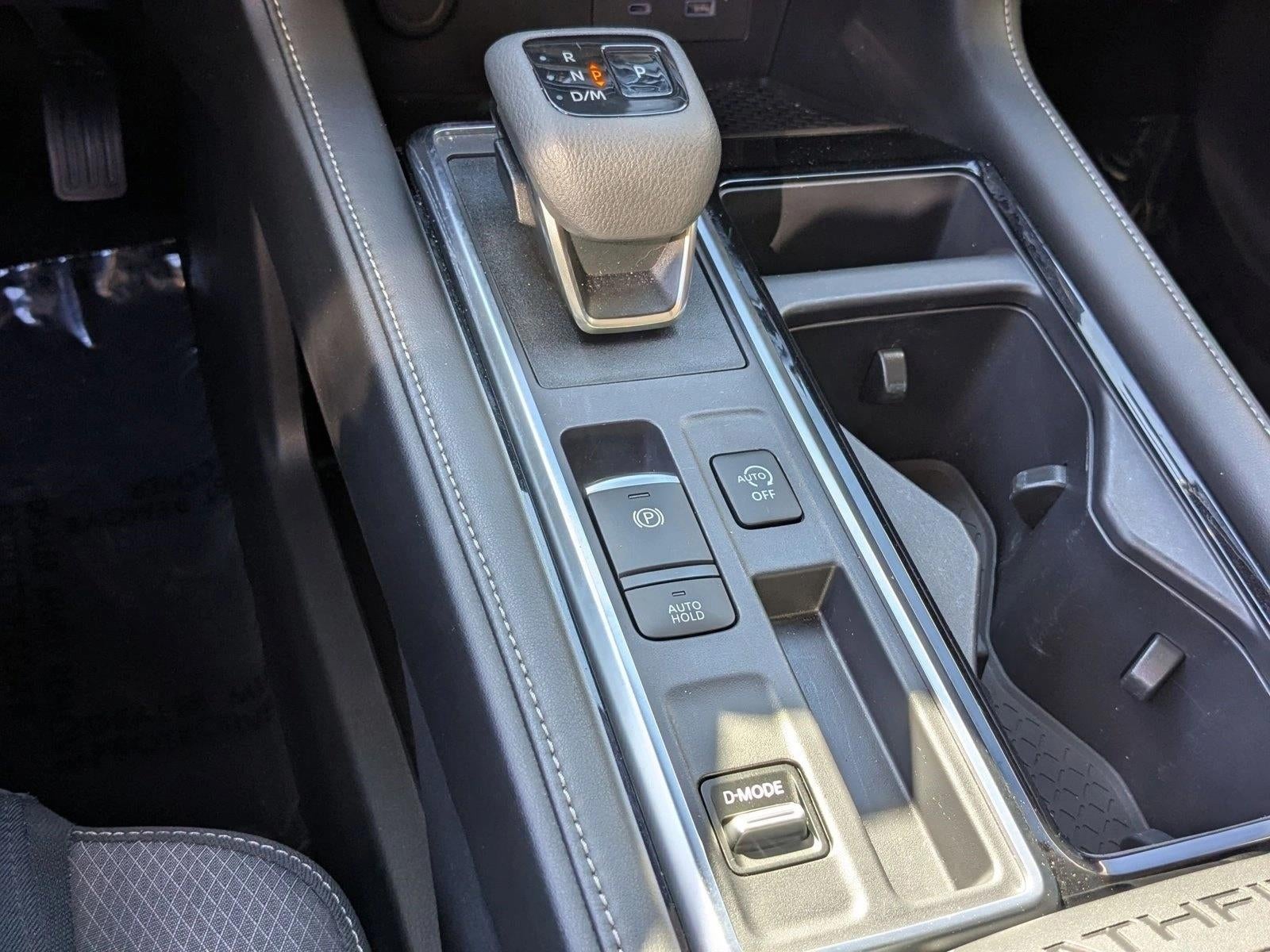 2024 Nissan Pathfinder SV 2WD