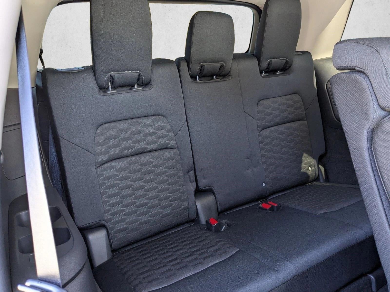 2024 Nissan Pathfinder SV 2WD