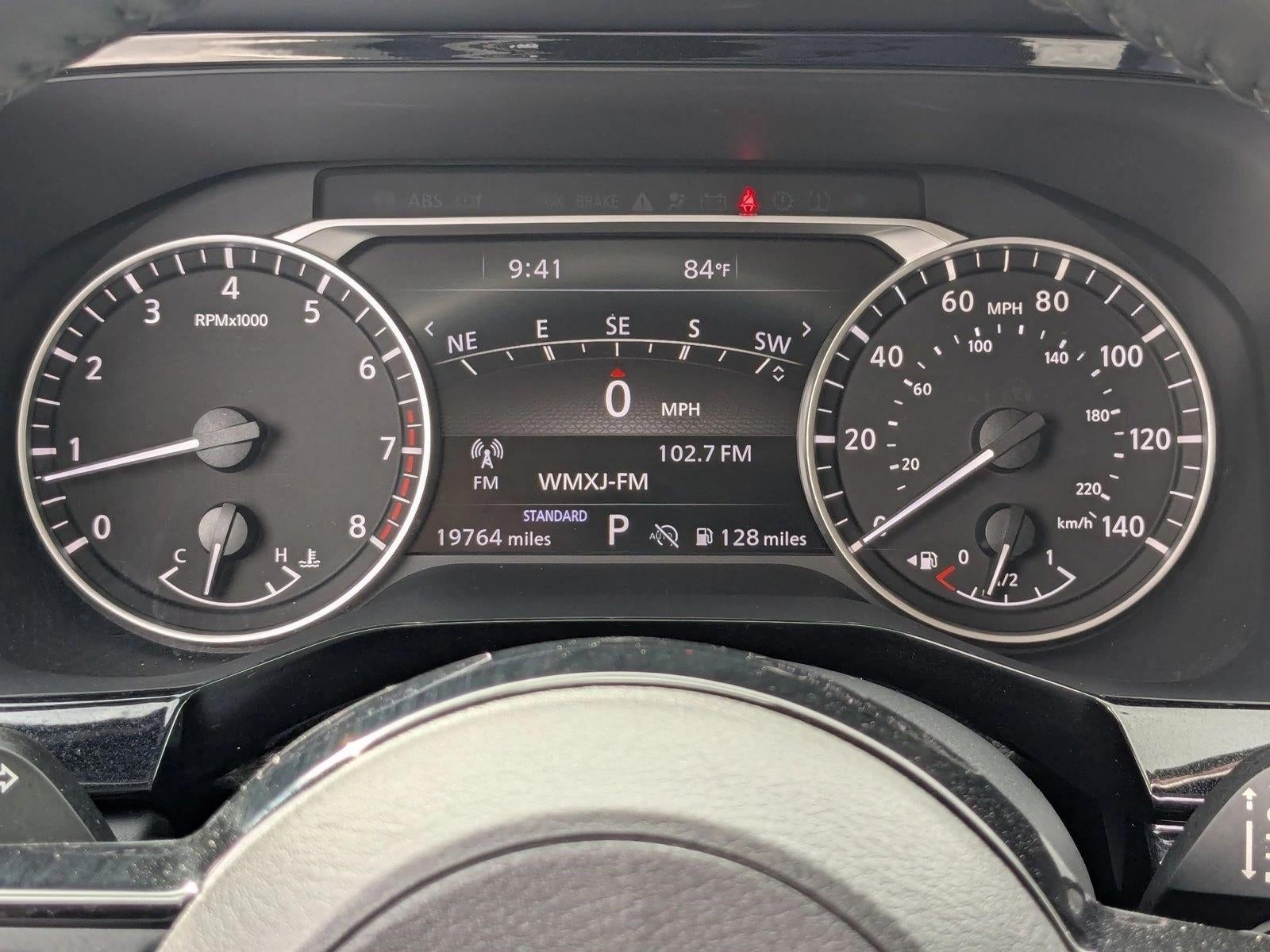 2024 Nissan Pathfinder SL 2WD