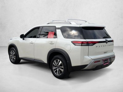 2024 Nissan Pathfinder SL 2WD