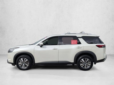 2024 Nissan Pathfinder SL 2WD
