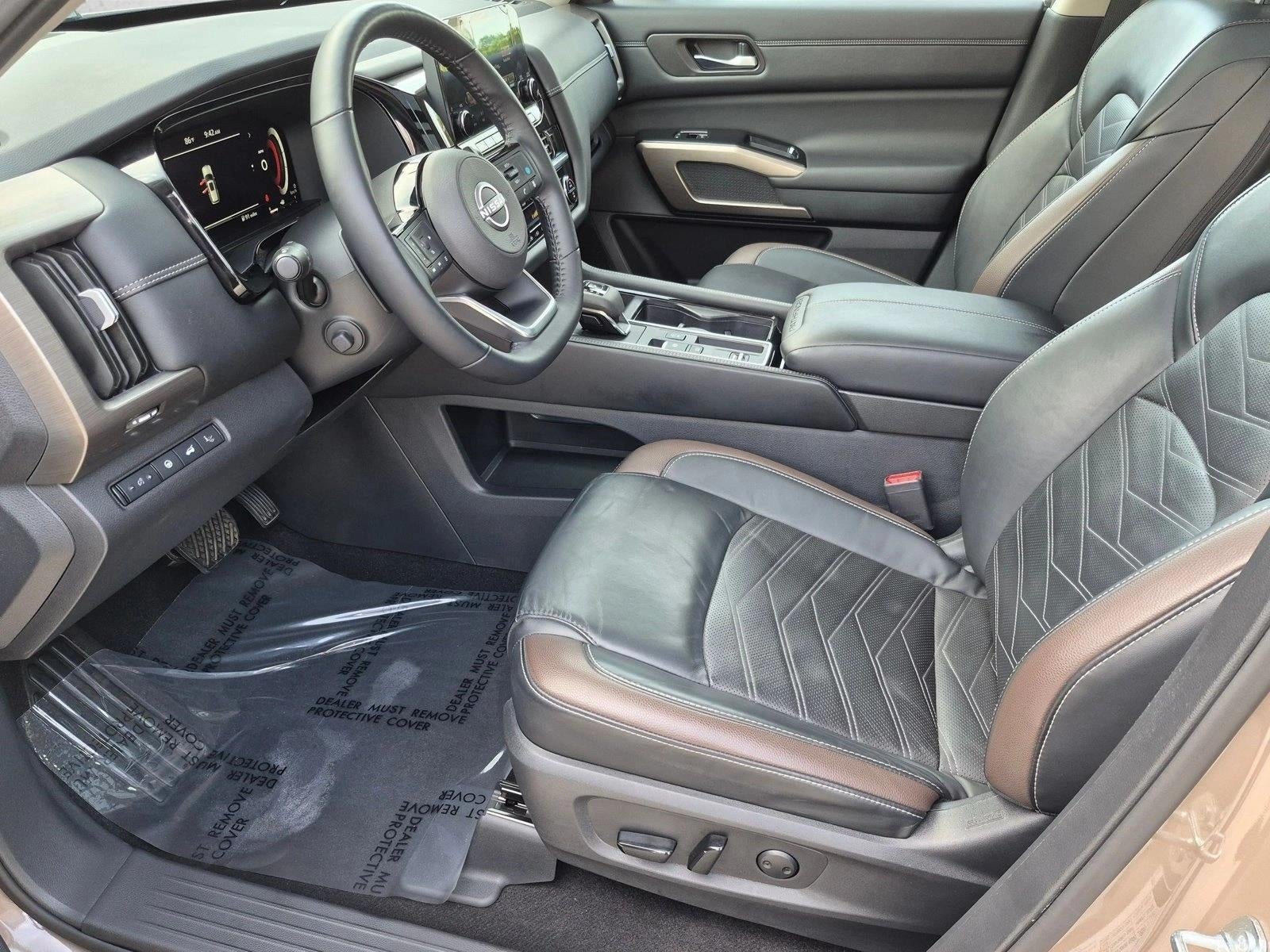 2023 Nissan Pathfinder Platinum 2WD