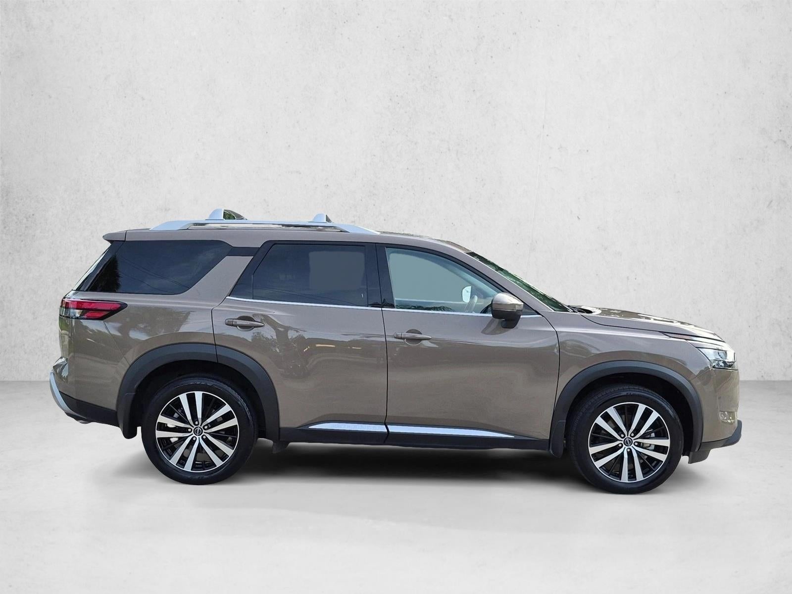 2023 Nissan Pathfinder Platinum 2WD