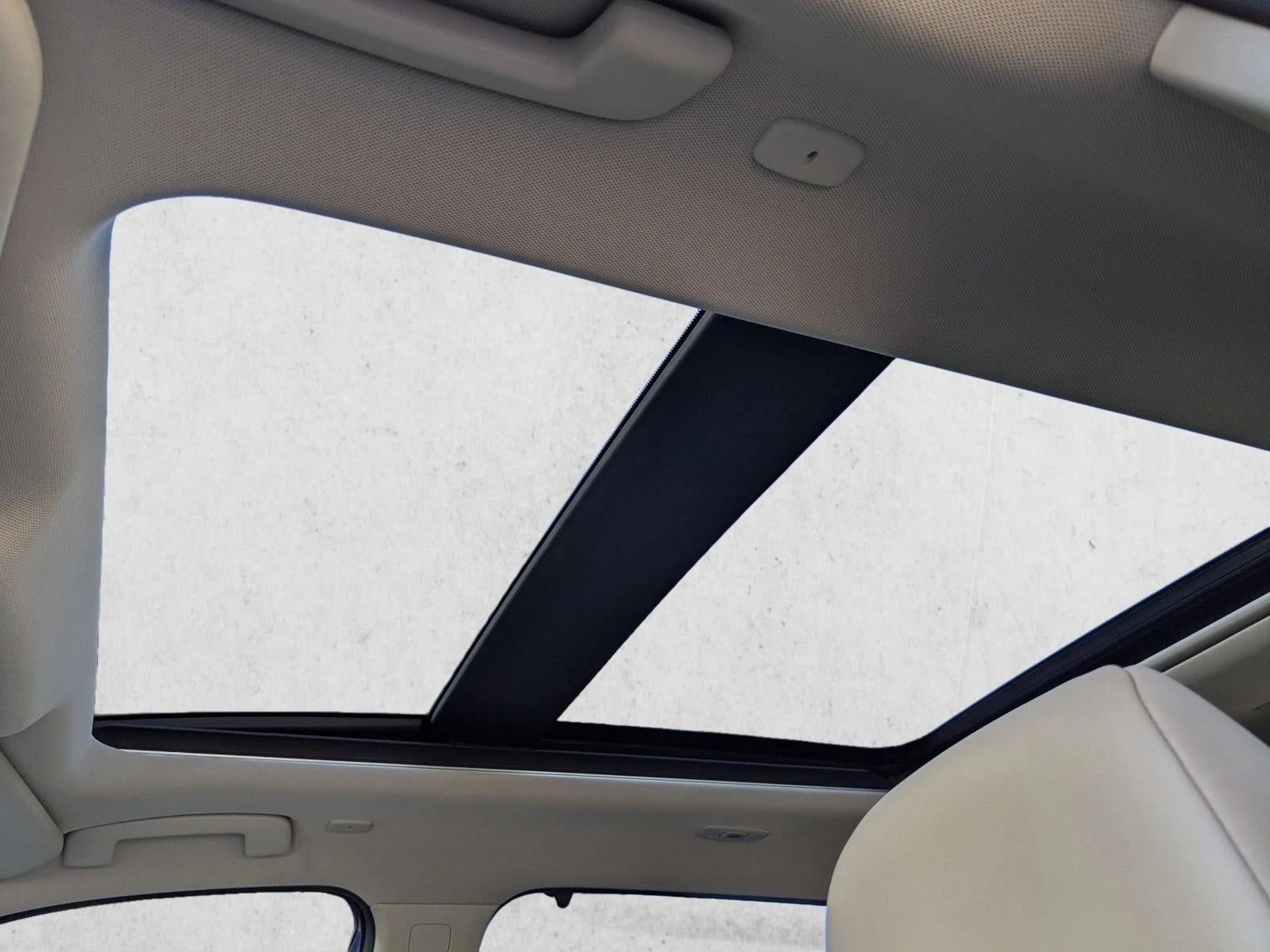 2022 Nissan Rogue FWD SV