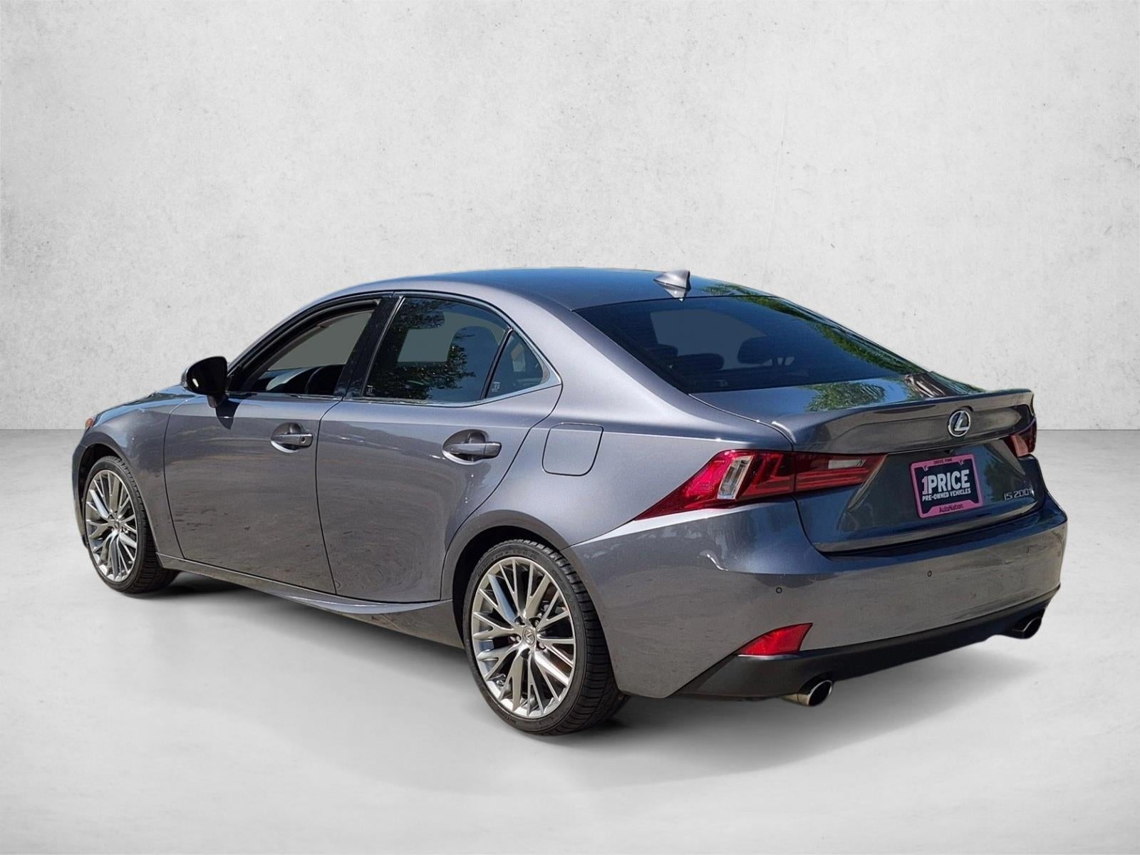 2016 Lexus IS Turbo 4dr Sdn