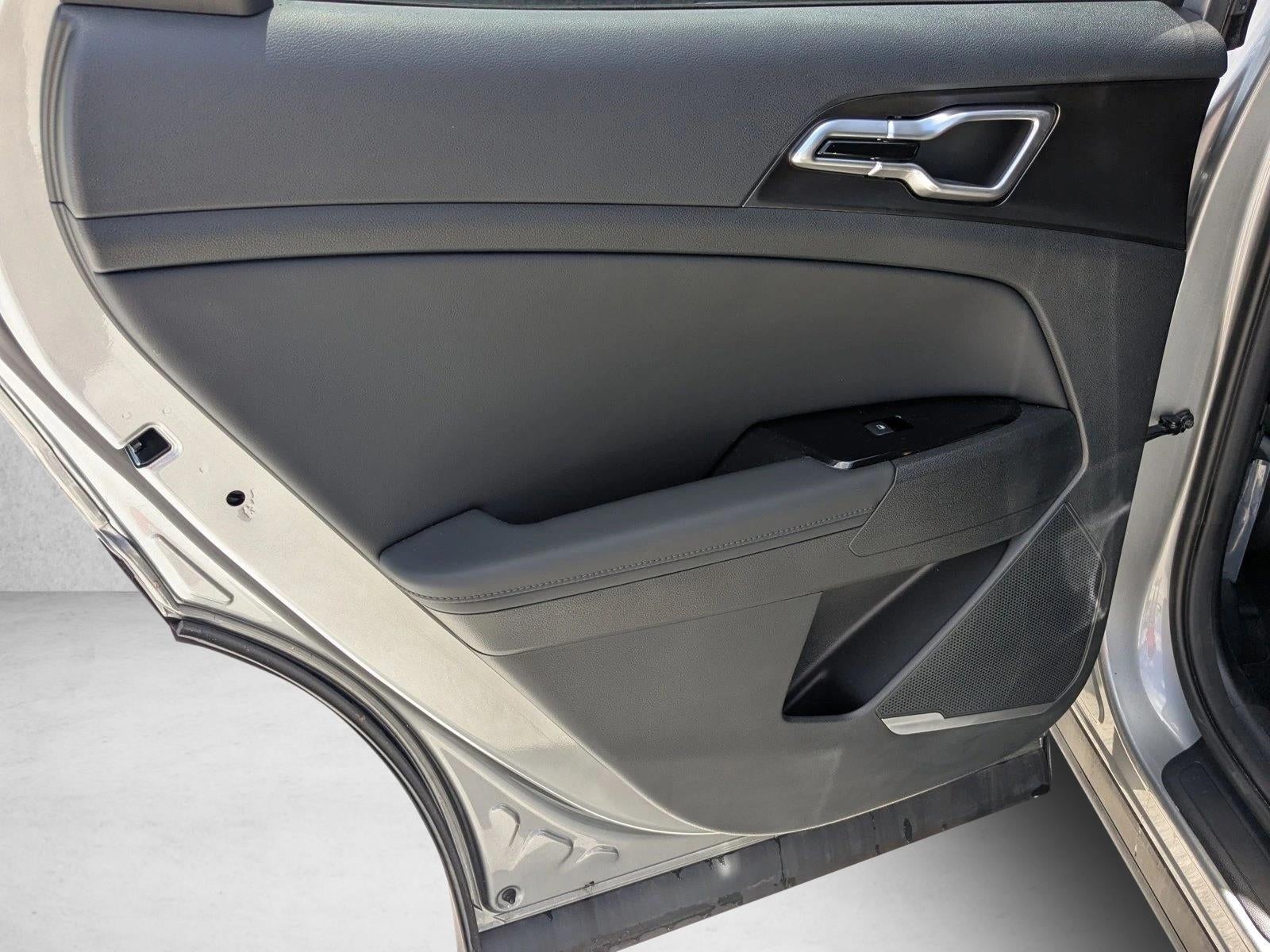 2024 Kia Sportage EX FWD