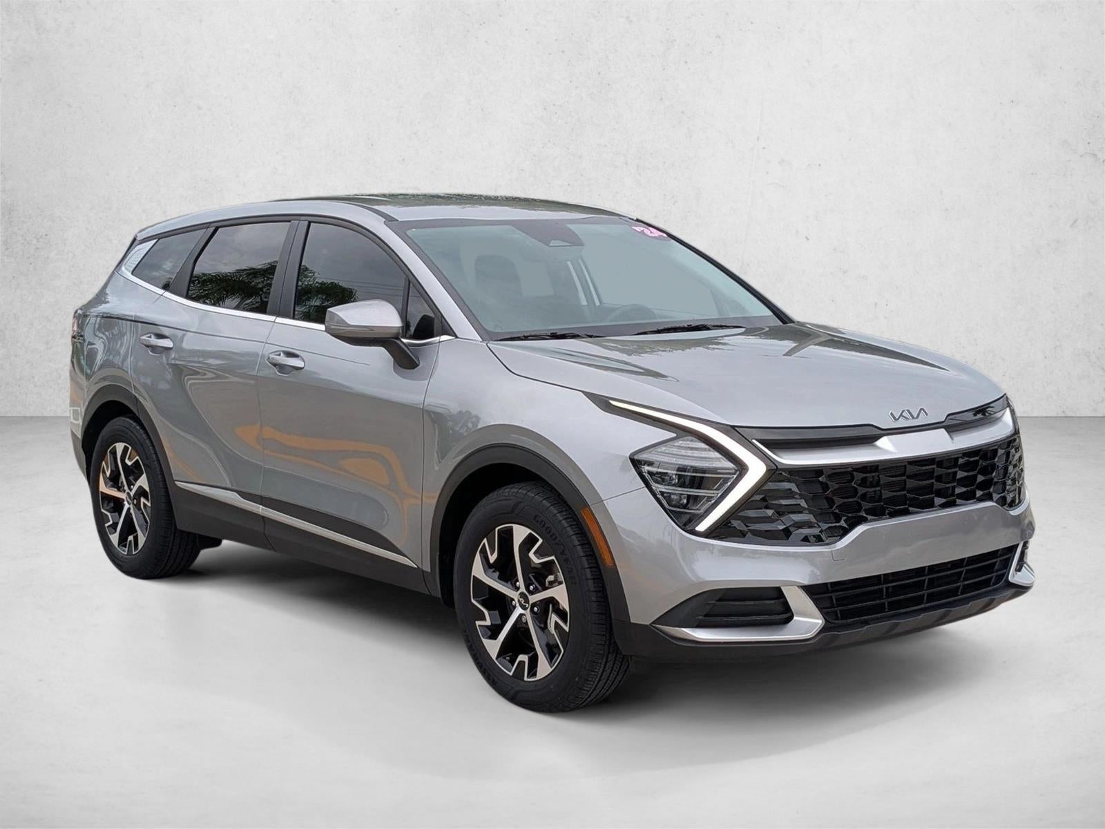 2024 Kia Sportage EX FWD