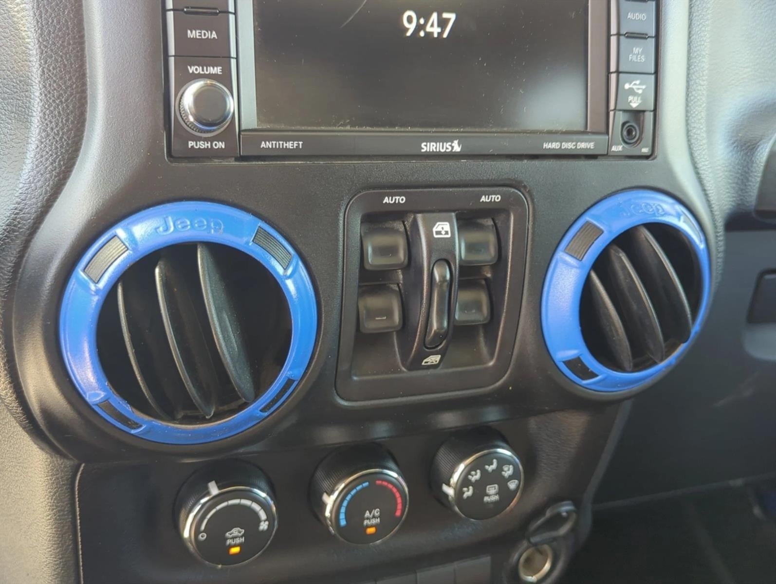 2016 Jeep Wrangler Unlimited 4WD 4dr Sport