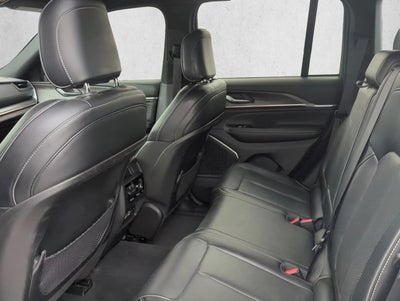 2023 Jeep Grand Cherokee Overland 4x4