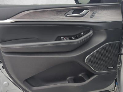 2023 Jeep Grand Cherokee Overland 4x4