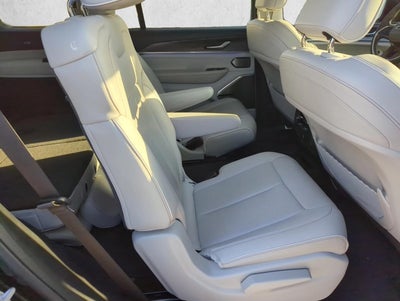2022 Jeep Grand Cherokee L Overland 4x4