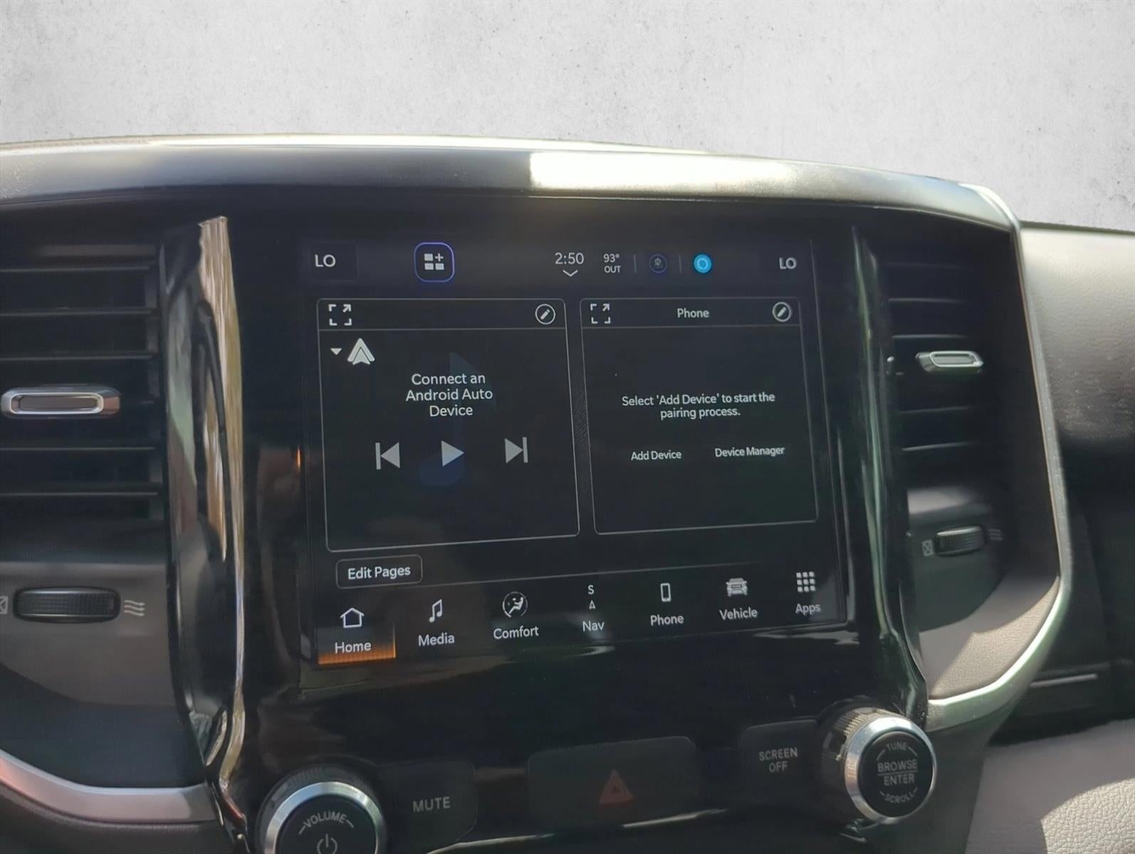 2022 RAM 1500 Big Horn 4x4 Crew Cab 5'7" Box