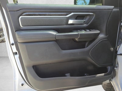 2022 RAM 1500 Big Horn 4x4 Crew Cab 5'7" Box