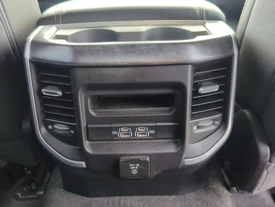 2022 RAM 1500 Big Horn 4x4 Crew Cab 6'4" Box