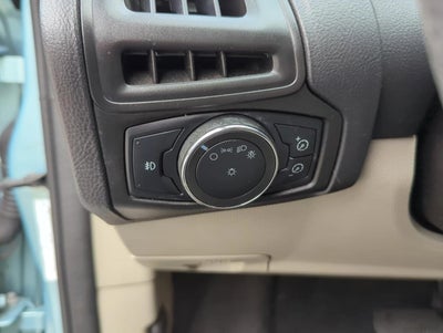 2012 Ford Focus 4dr Sdn SE