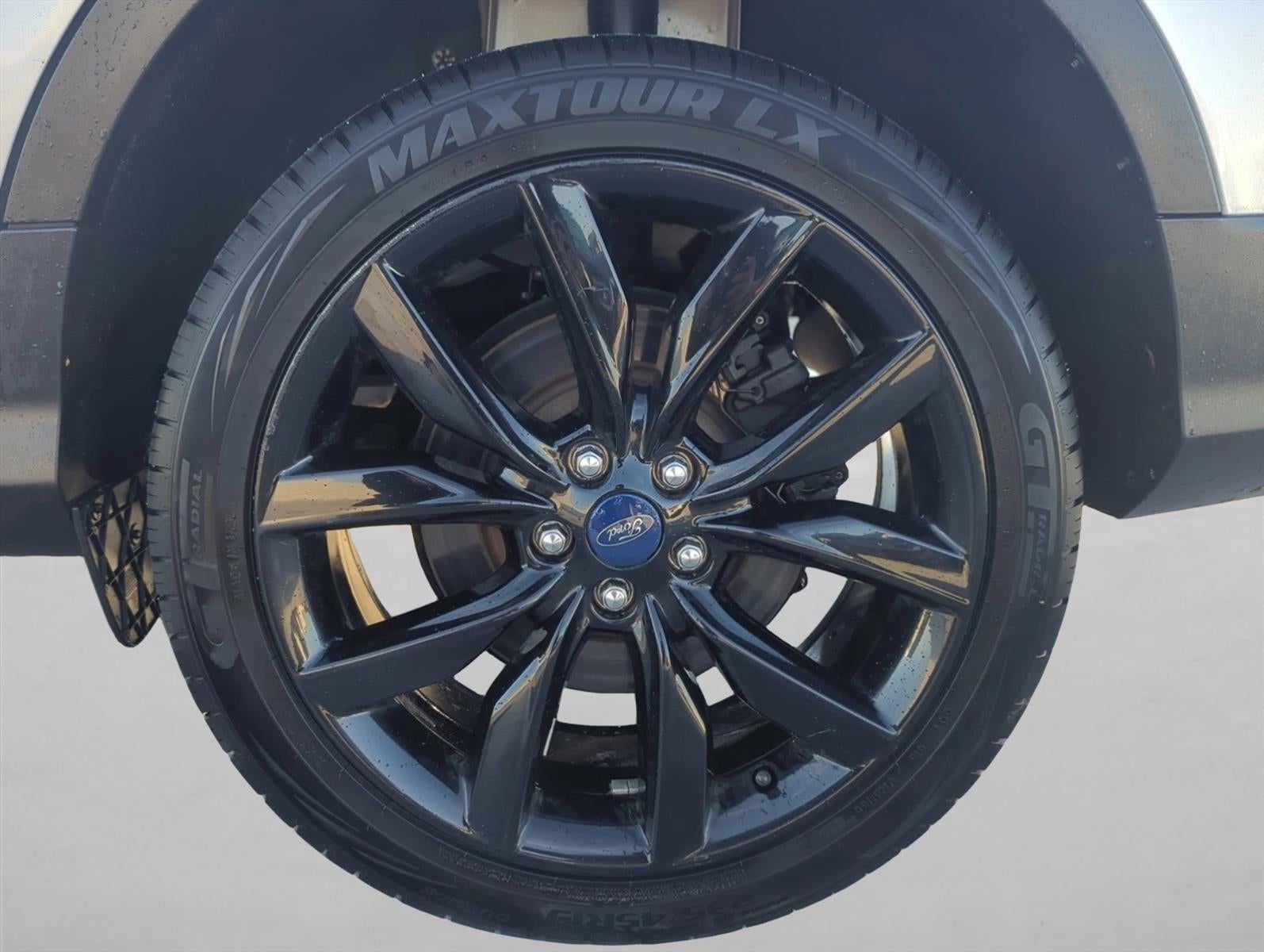 2017 Ford Escape Titanium FWD