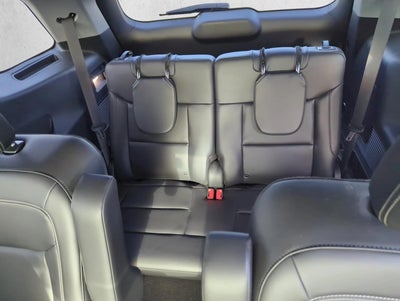 2023 Ford Explorer XLT RWD