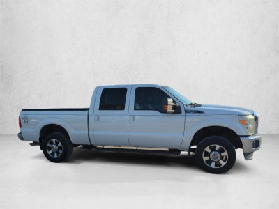 2015 Ford Super Duty F-250 SRW 4WD Crew Cab 6-3/4 Ft Box Lariat