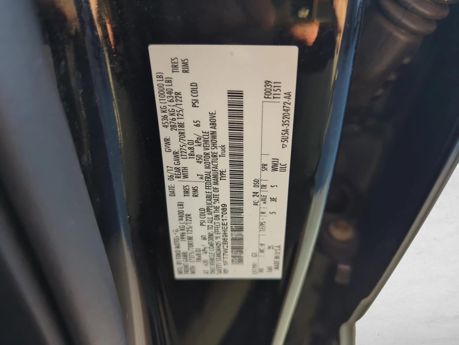 2017 Ford Super Duty F-250 SRW XLT 4WD Crew Cab 6.75' Box