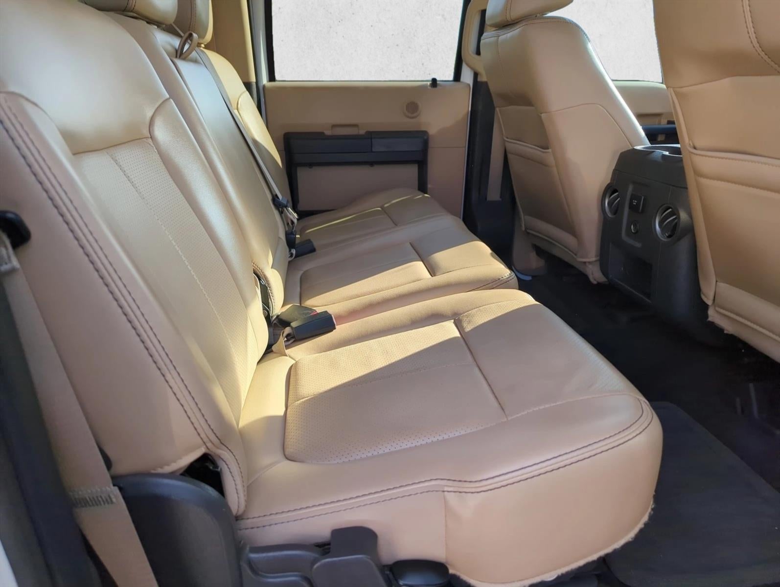 2011 Ford Super Duty F-250 SRW 4WD Crew Cab 6-3/4 Ft Box Lariat