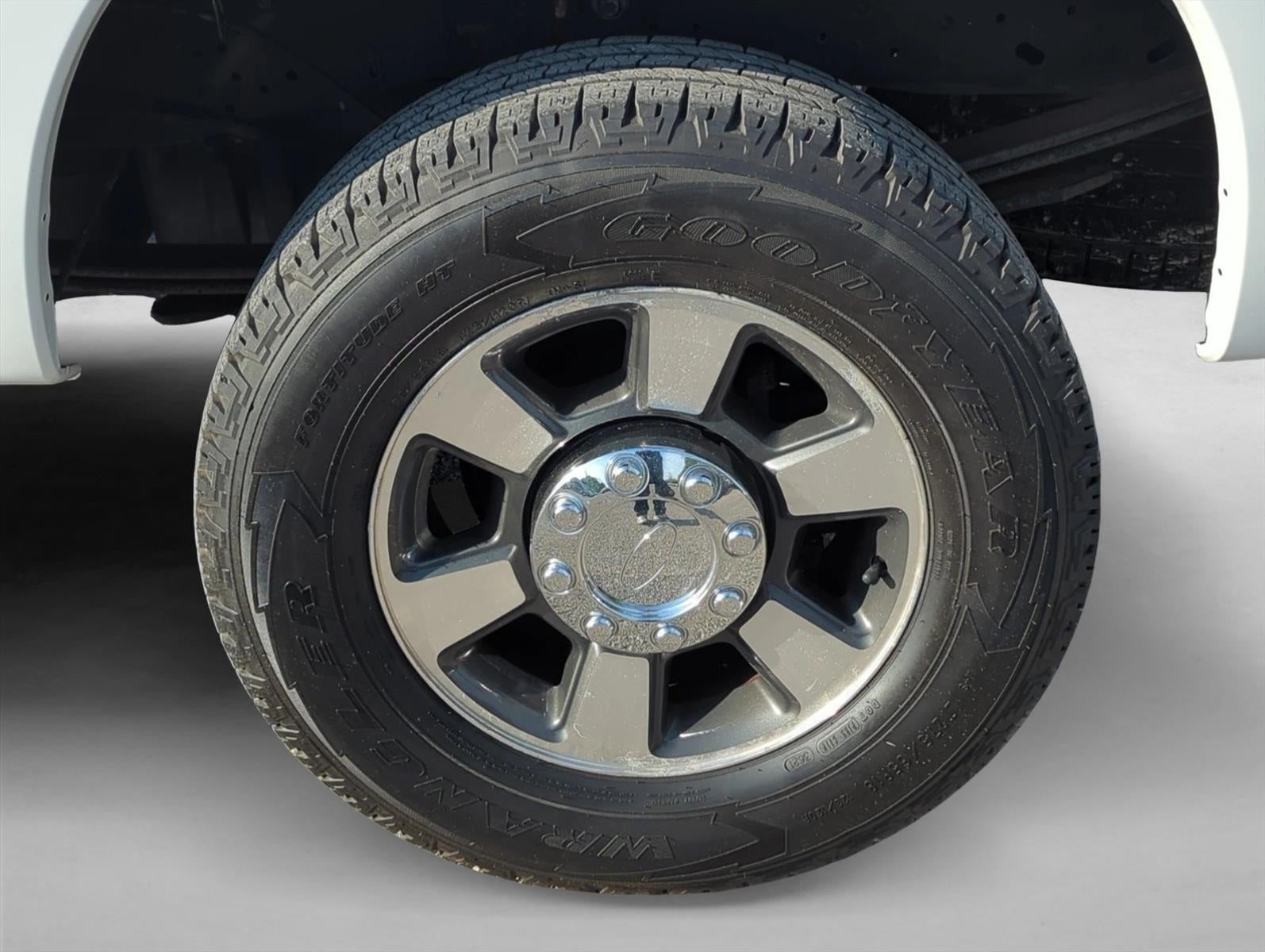 2011 Ford Super Duty F-250 SRW 4WD Crew Cab 6-3/4 Ft Box Lariat