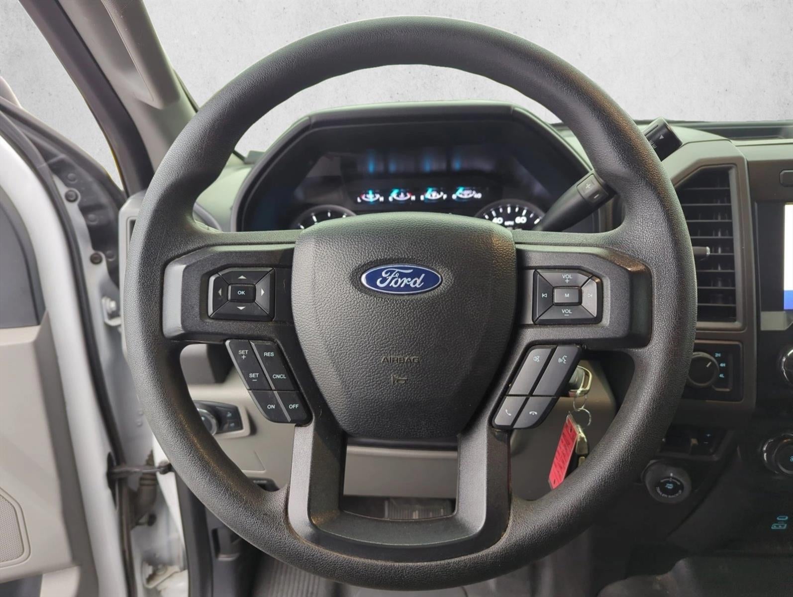 2021 Ford Super Duty F-450 DRW XL 4WD Crew Cab 8' Box