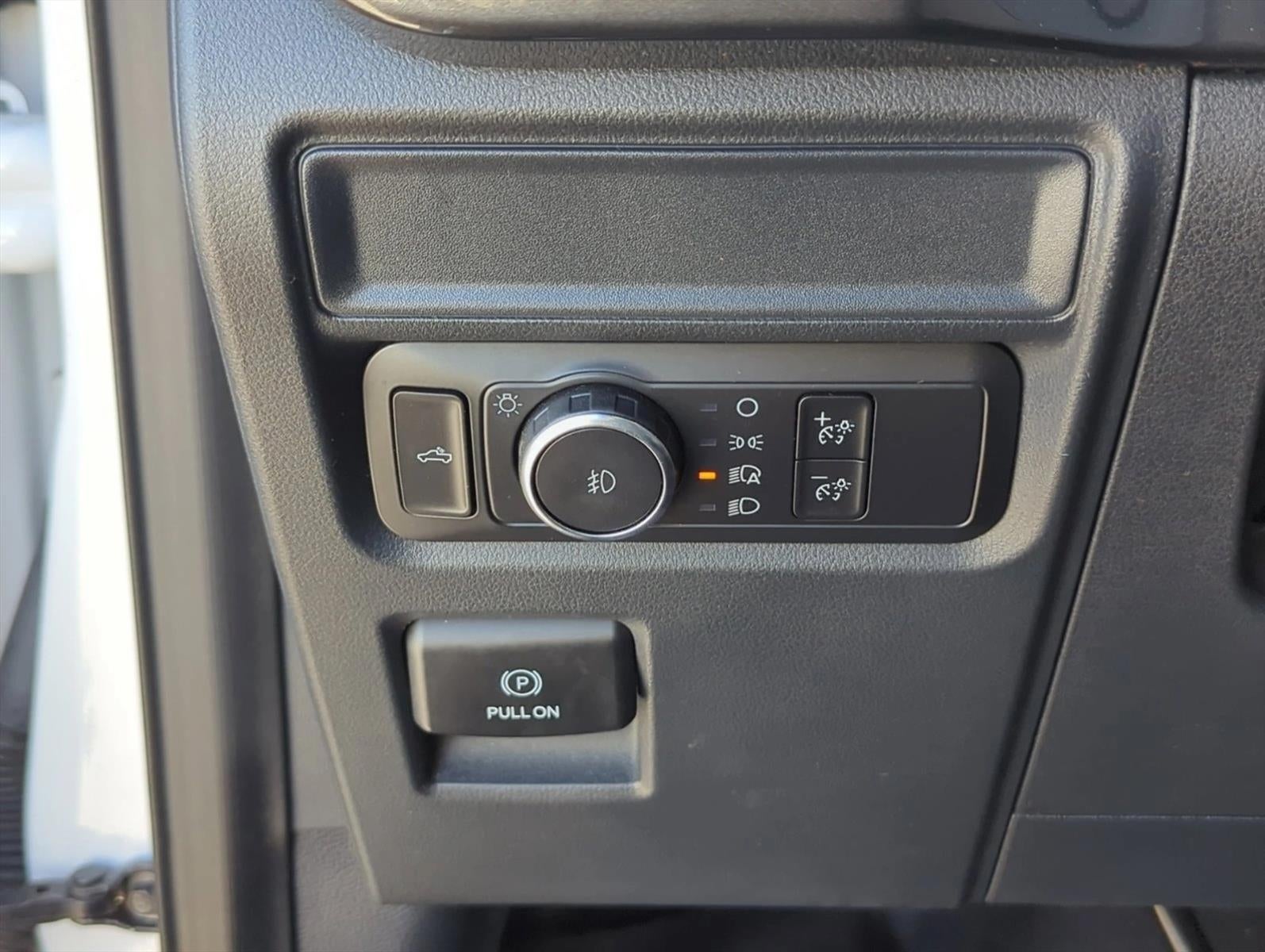 2021 Ford F-150 XL 2WD SuperCrew 5.5' Box