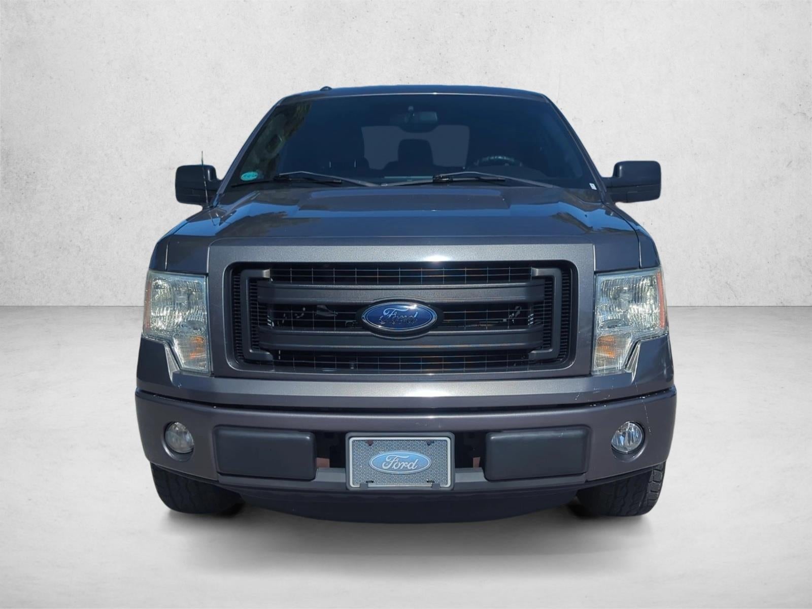 2013 Ford F-150 2WD SuperCab 6-1/2 Ft Box STX