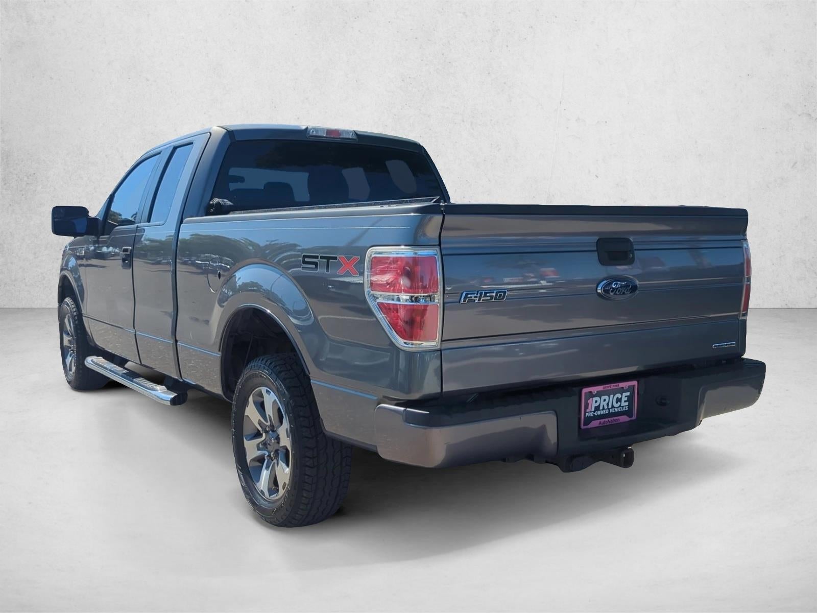 2013 Ford F-150 2WD SuperCab 6-1/2 Ft Box STX