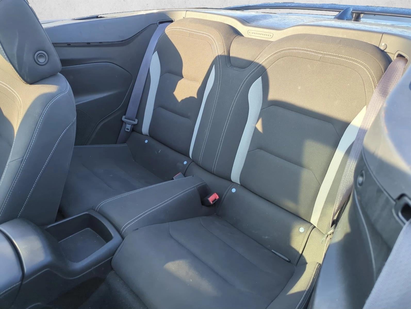 2017 Chevrolet Camaro 2dr Convertible 1LT