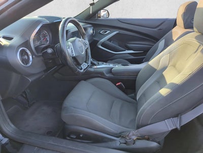2017 Chevrolet Camaro 2dr Convertible 1LT
