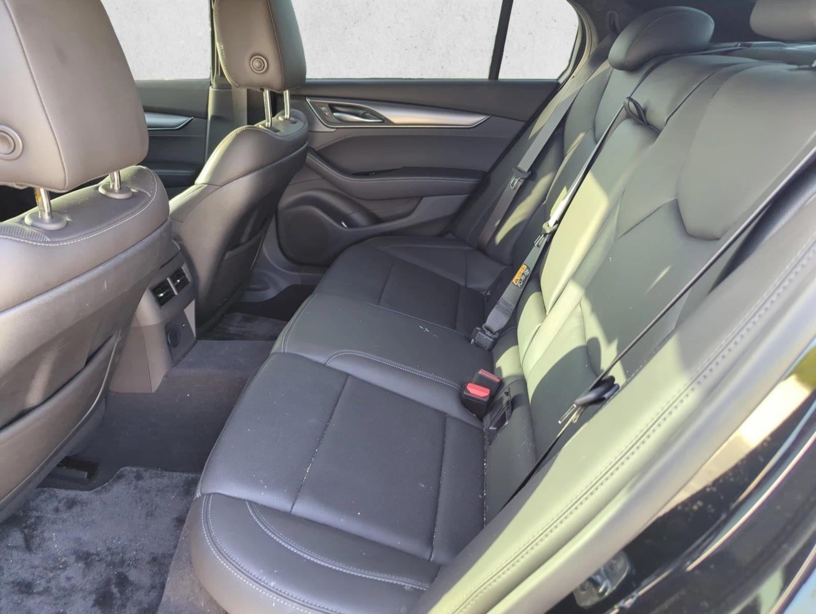 2025 Cadillac CT5 4dr Sdn Premium Luxury