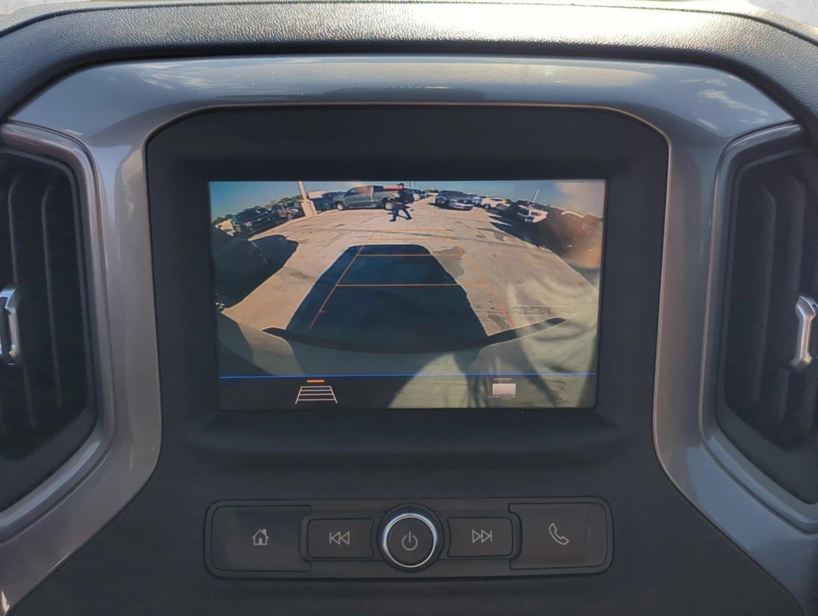 2021 Chevrolet Silverado 2500 HD Crew Cab Standard Box 4-Wheel Drive Custom