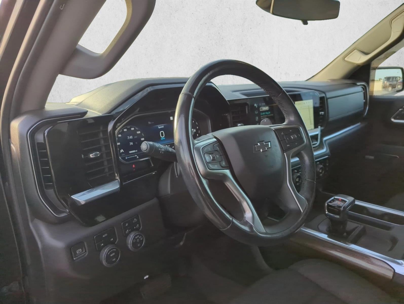 2022 Chevrolet Silverado 1500 Crew Cab Short Box 4-Wheel Drive RST