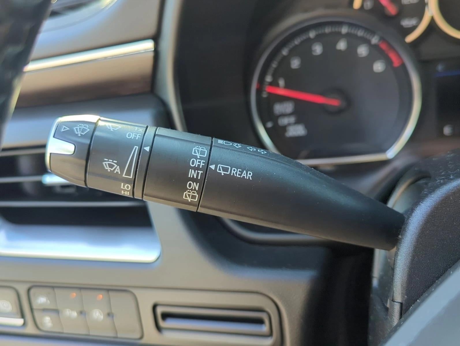 2024 Chevrolet Suburban 2WD LS