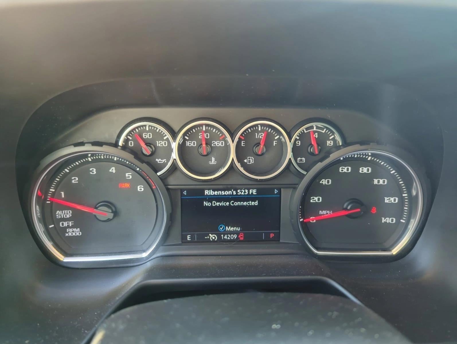 2024 Chevrolet Suburban 2WD LS