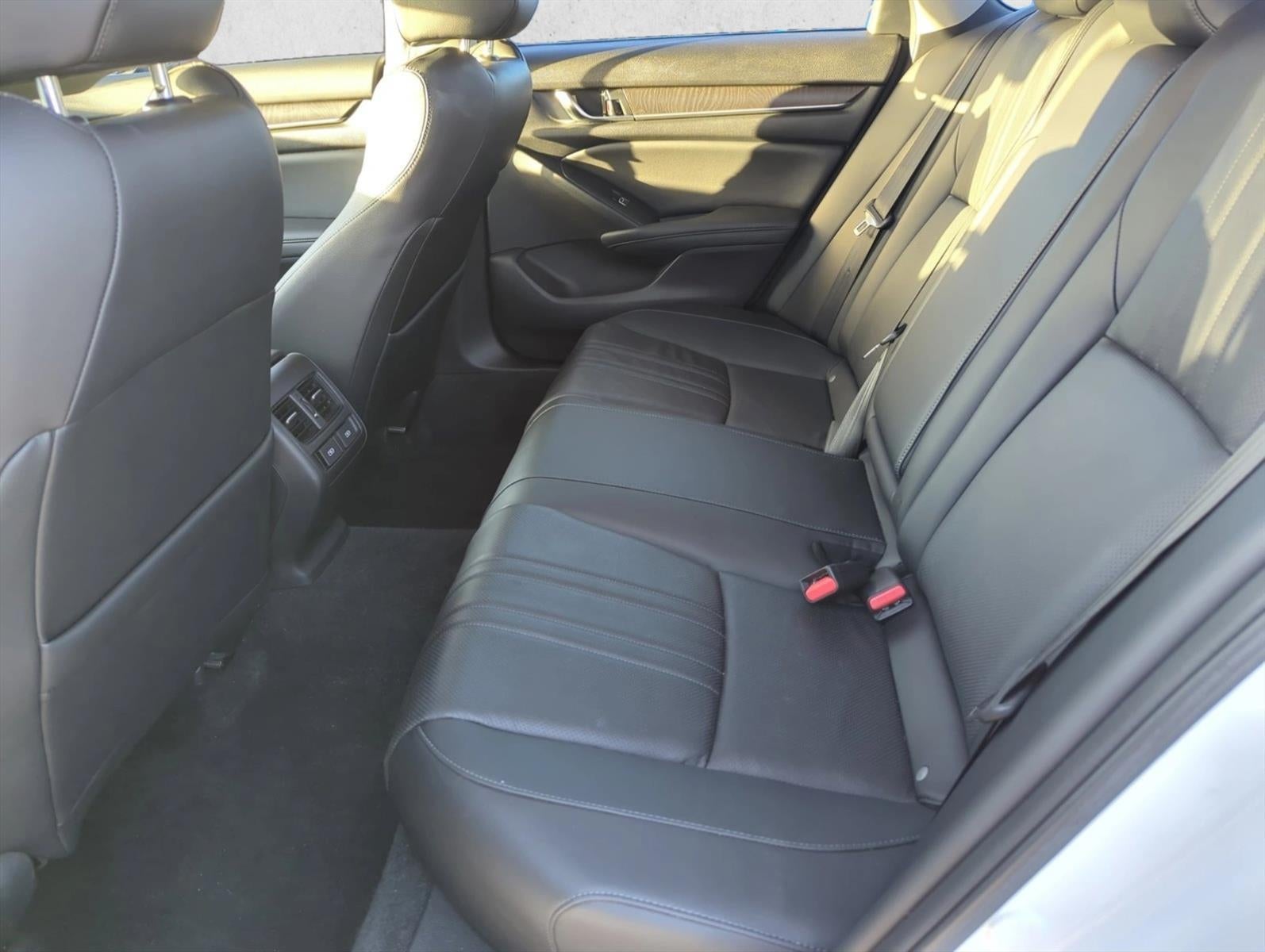 2022 Honda Accord Sedan EX-L 1.5T CVT