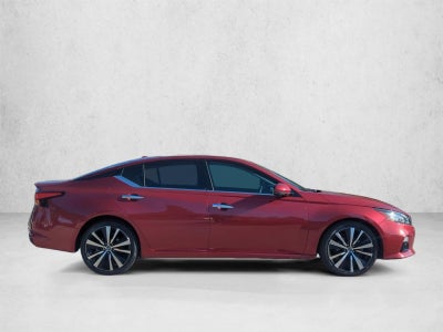 2019 Nissan Altima 2.5 Platinum Sedan