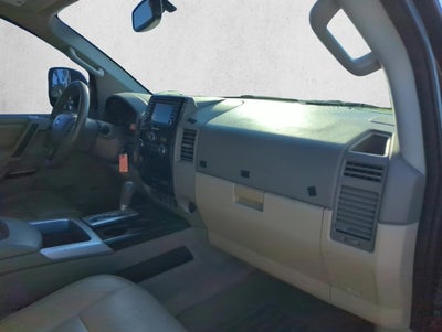 2014 Nissan Titan 4WD Crew Cab Short Bed SL