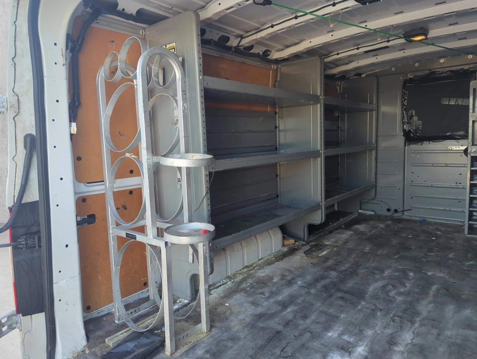 2020 Nissan NV Cargo Standard Roof V8 SV