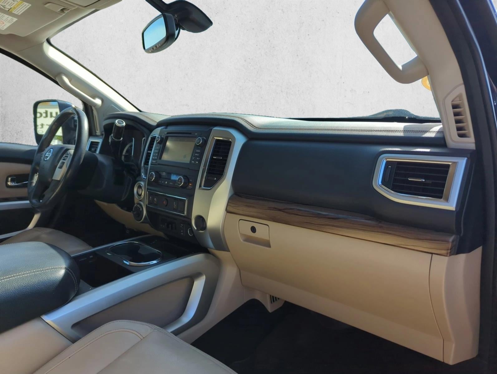 2016 Nissan Titan XD 4WD Crew Cab SL Diesel