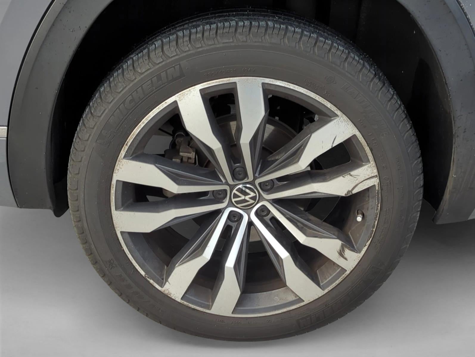 2021 Volkswagen Atlas Cross Sport 3.6L V6 SEL R-Line FWD