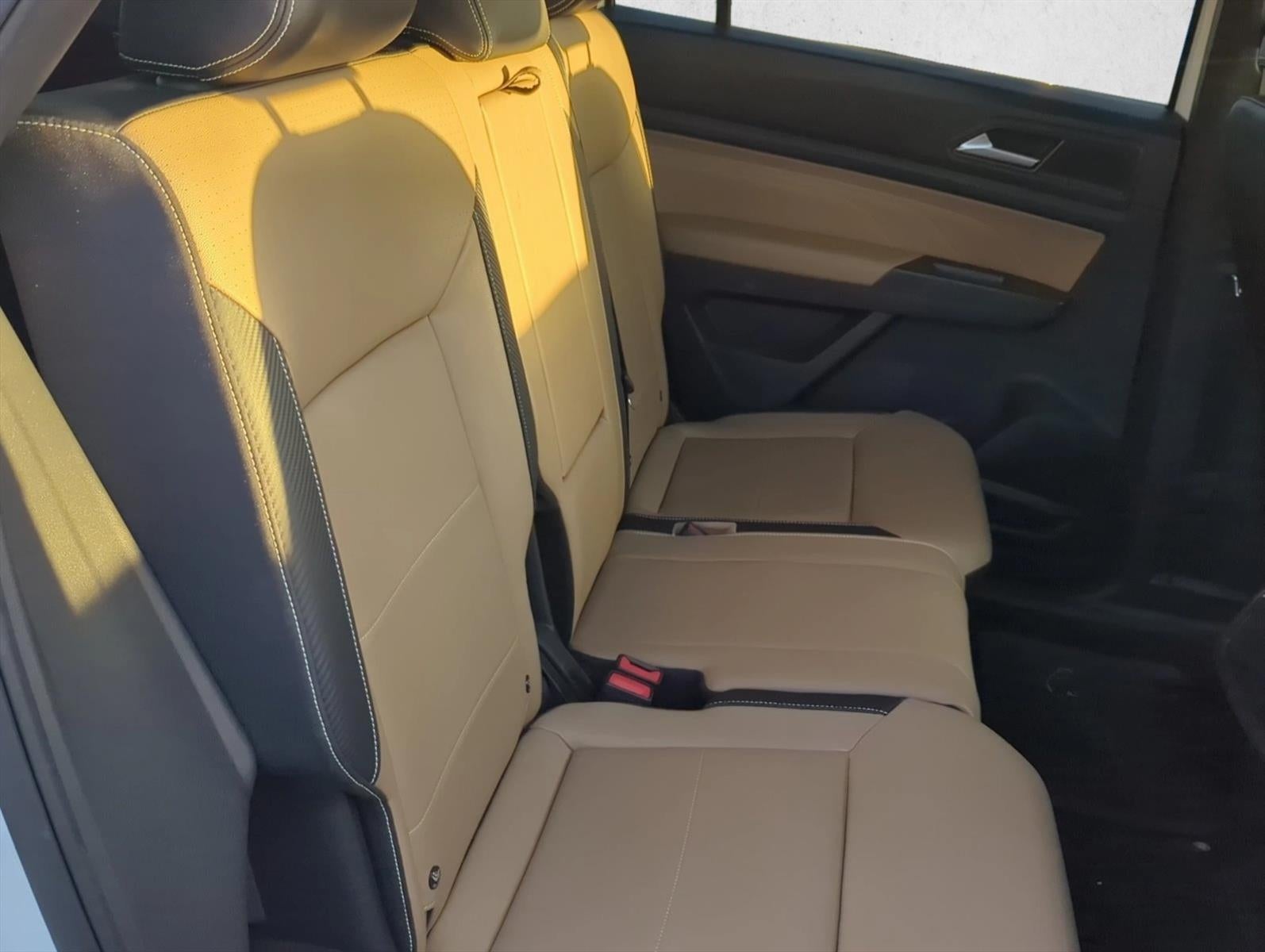 2023 Volkswagen Atlas Cross Sport 2.0T SE FWD