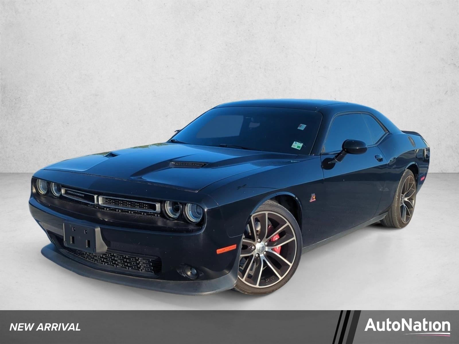 2016 Dodge Challenger 2dr Cpe R/T Scat Pack